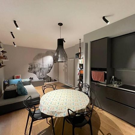 Best Place In Bologna Next 2 Towers Apartment Luaran gambar