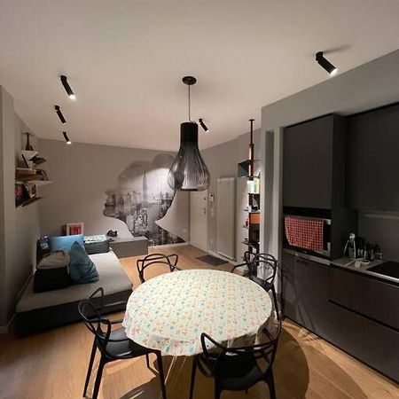 Best Place In Bologna Next 2 Towers Apartment Luaran gambar